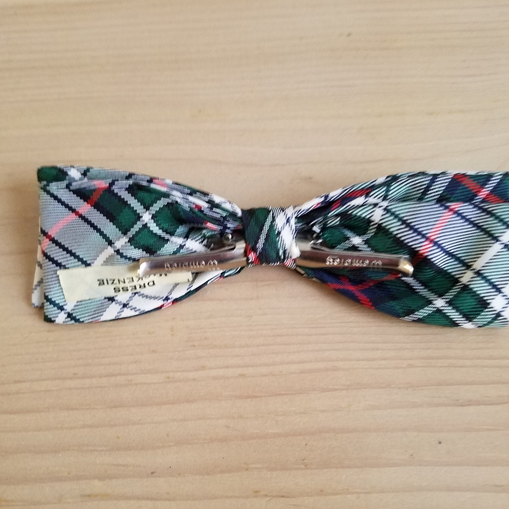 Wembley Dress Mackenzie Bowtie Clip On - Picture 3 of 4